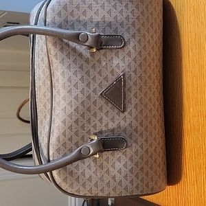 LIZ CLAIBORNE VINTAGE SATCHEL